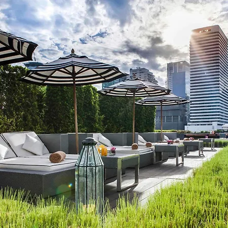 Mövenpick Hotel Sukhumvit 15 Bangkok - SHA Plus