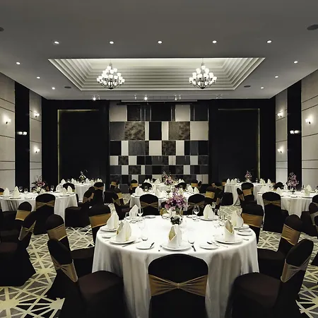 Moevenpick Hotel Sukhumvit 15 Bangkok