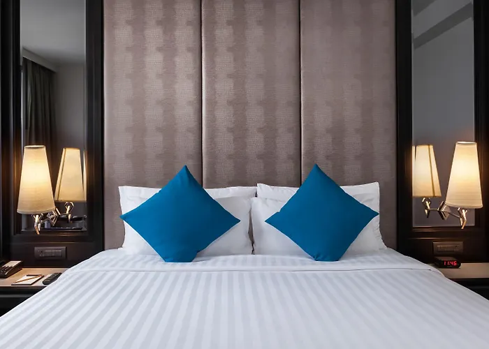 Moevenpick Sukhumvit 15 5*