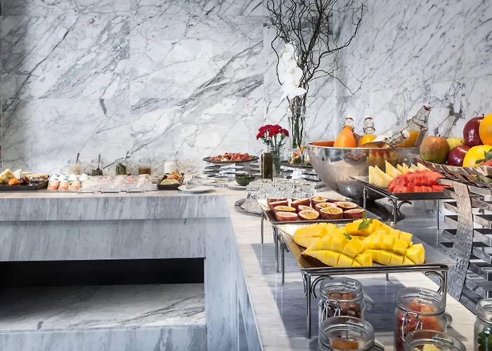 Moevenpick Sukhumvit 15 Hotel 5*