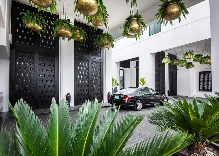 Moevenpick Sukhumvit 15 Hotel 5*