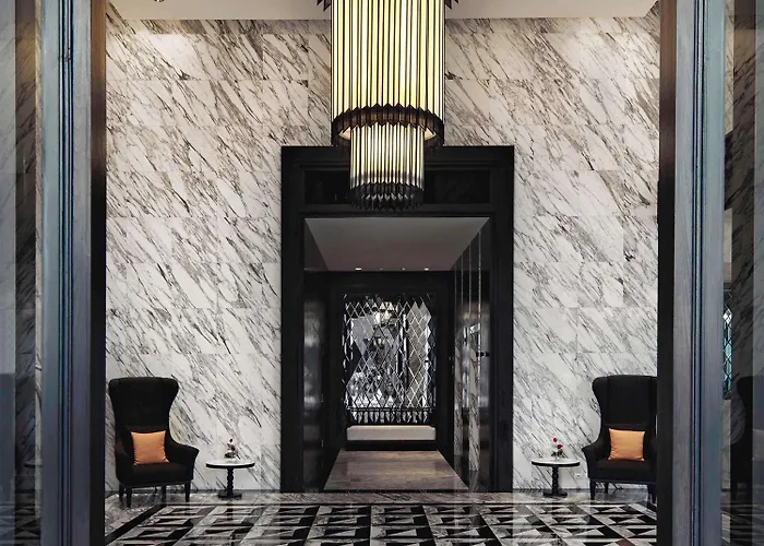 Moevenpick Sukhumvit 15 Hotel 5*
