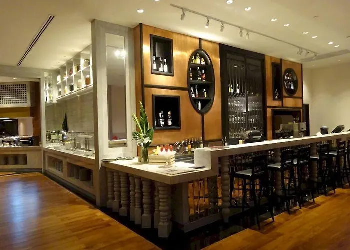 Hotel Moevenpick Sukhumvit 15 5*