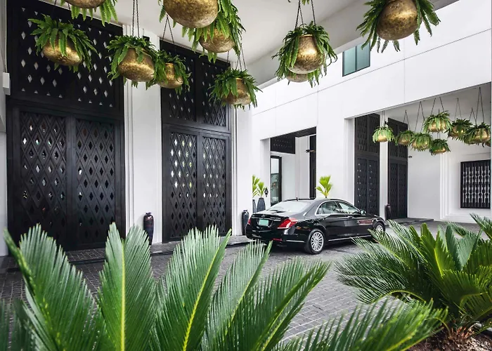Moevenpick Sukhumvit 15 Hotel 5*